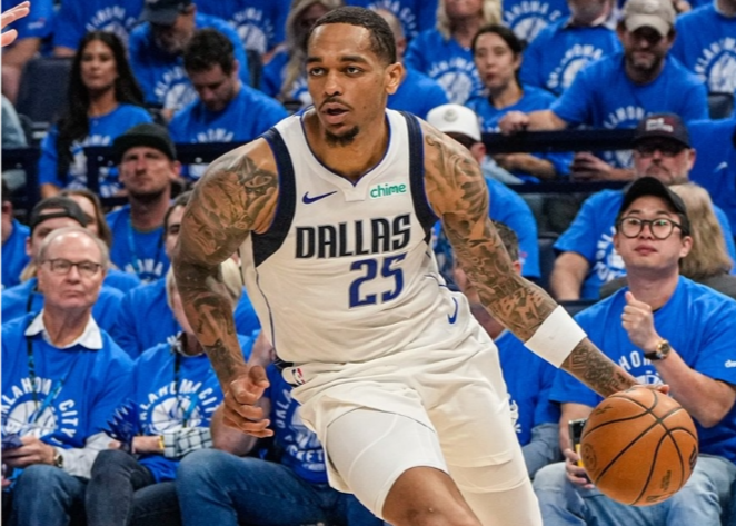 Die Mavericks geben bekannt, dass Washington sich wegen einer Schulterverletzung vom Spiel gegen die Suns zurückzieht